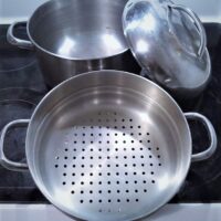 3 piece stainless steel 5 quart saucepan with steaming basket