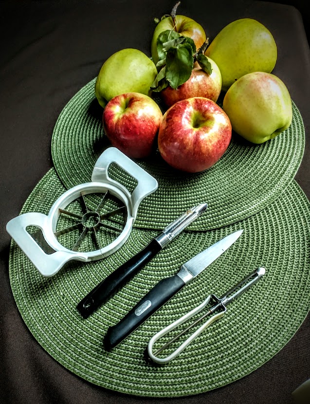 apples and tools to core and peel