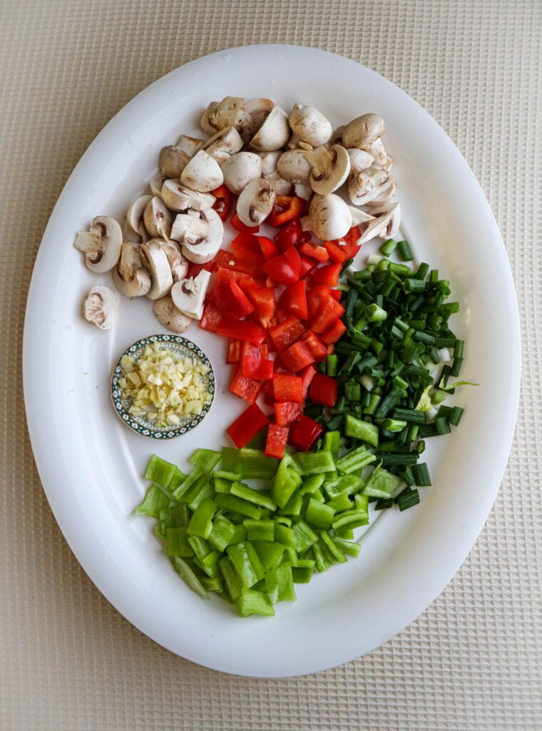 chopped cubanelle and red pepper scallions mushrooms and garlic