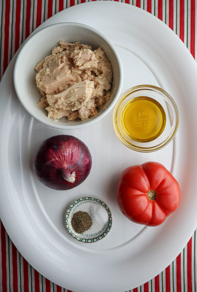 italian tuna salad ingredients tuna red onion tomato salt pepper olive oil